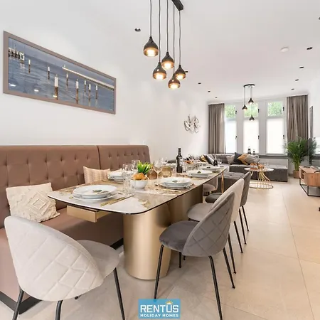 Ferienhaus Maison Jacqueline - Unique Town House In Nieuwpoort