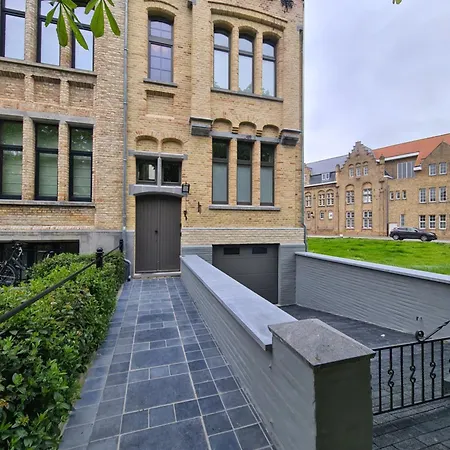Maison Jacqueline - Unique Town House In * Nieuwpoort